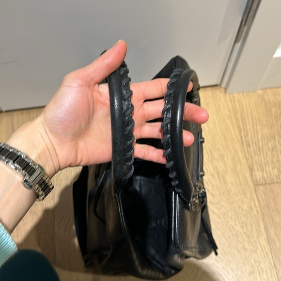 authentic Balenciaga three way versatile shoulder, top handle, backpack - Picture 5 of 7